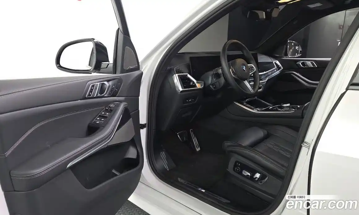 BMW X5 2025 3.0 автомат (гидро), фото 10