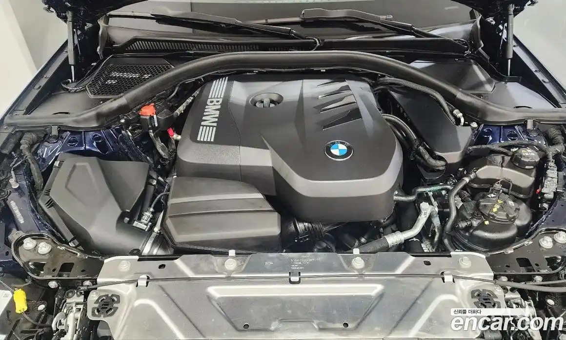 BMW 3 серия 2025 2.0 автомат (гидро), фото 6