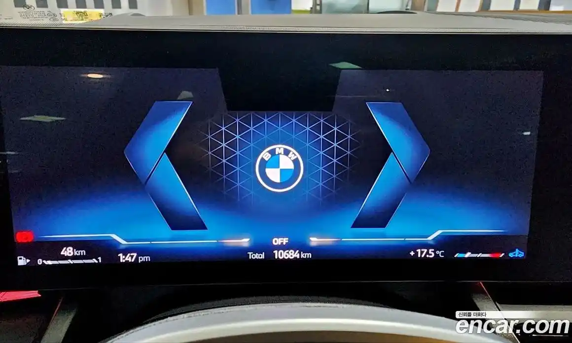 BMW 5 серия 2025 2.0 автомат (гидро), фото 8