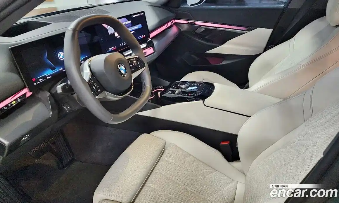 BMW 5 серия 2025 2.0 автомат (гидро), фото 10