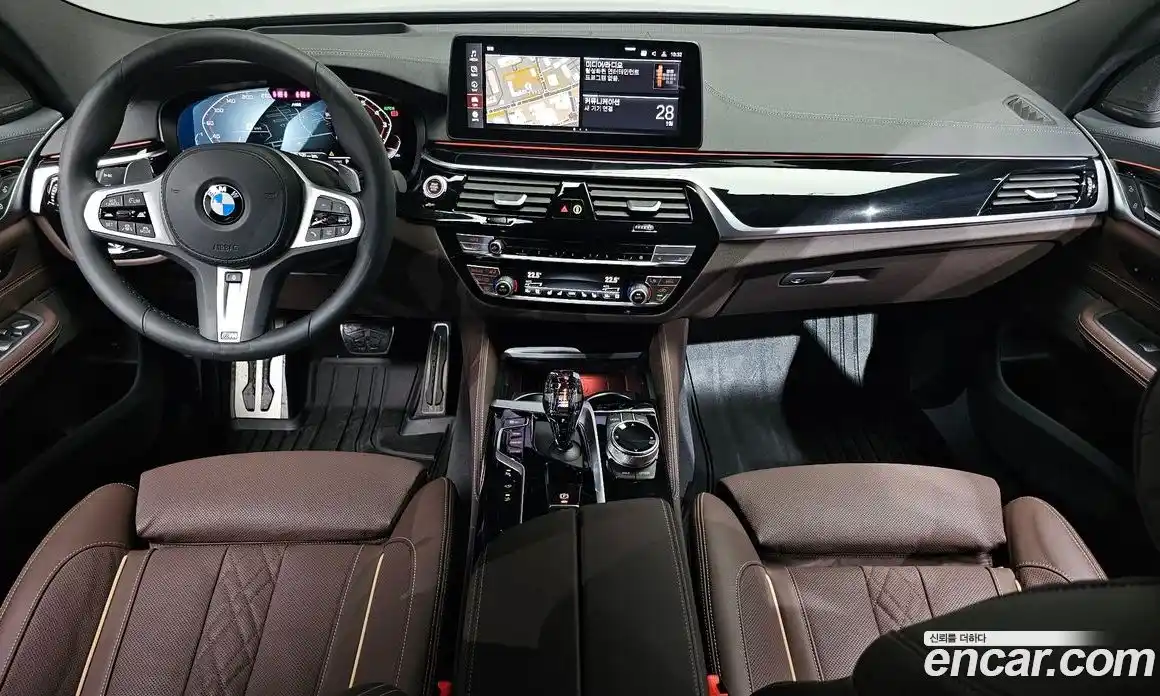 BMW 6 серия 2023 3.0 автомат (гидро), фото 9