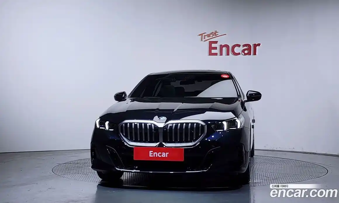 BMW 5 серия 2024 2.0 автомат (гидро), фото 3