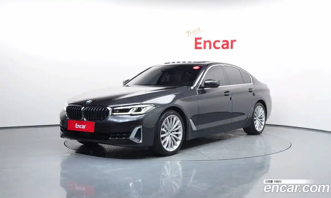 BMW 5 серия 2023 2.0 автомат (гидро), фото 1
