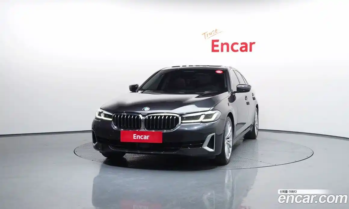 BMW 5 серия 2023 2.0 автомат (гидро), фото 3