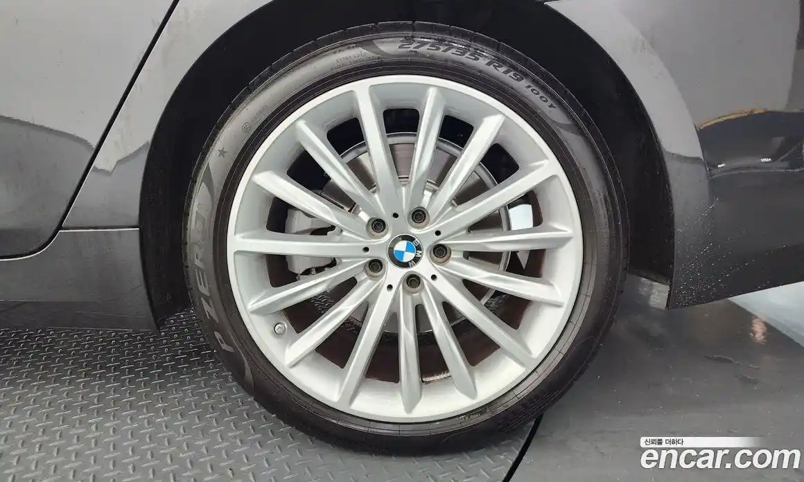 BMW 5 серия 2023 2.0 автомат (гидро), фото 7