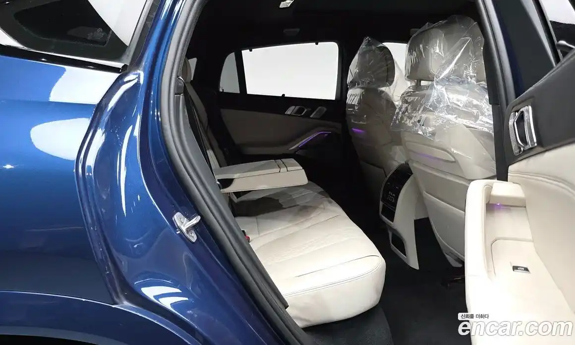 BMW X6 2023 4.4 автомат (гидро), фото 16