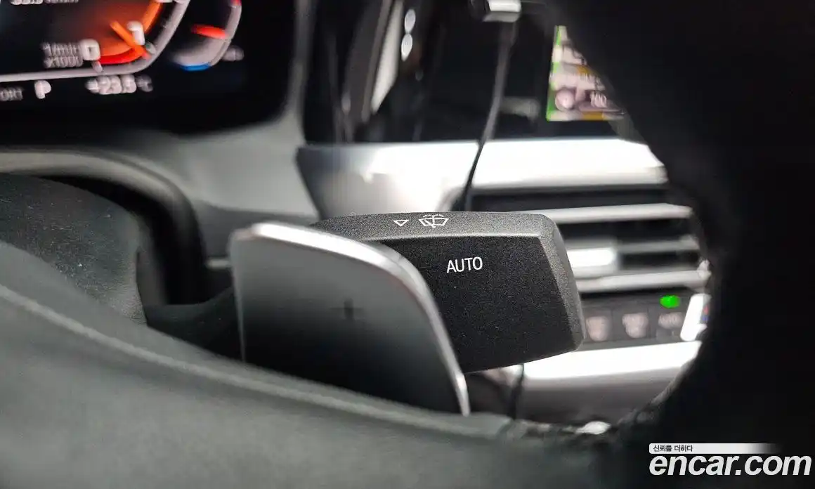 BMW 3 серия 2019 2.0 автомат (гидро), фото 28