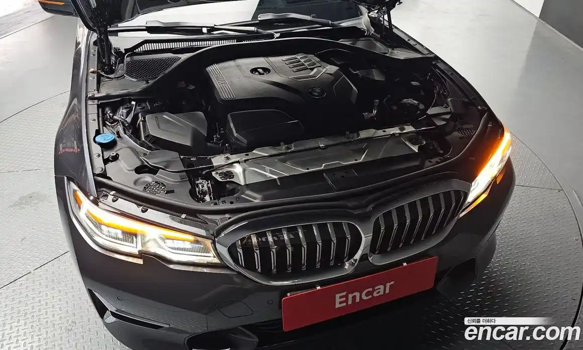 BMW 3 серия 2019 2.0 автомат (гидро), фото 5