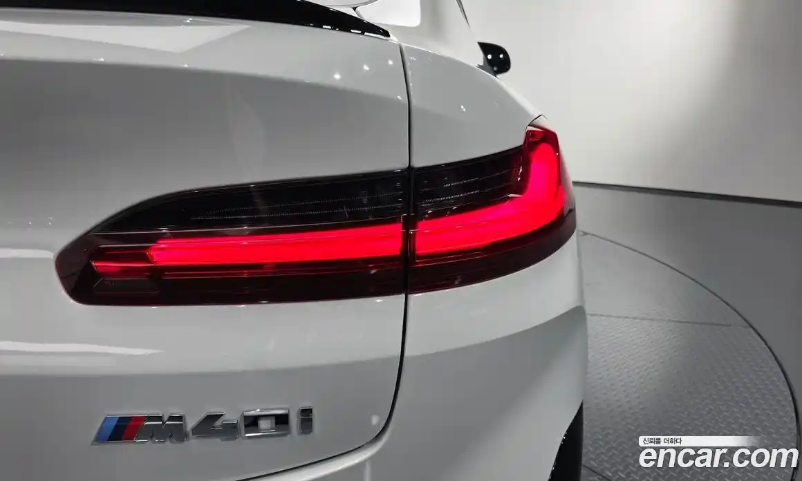 BMW X4 2022 3.0 автомат (гидро), фото 8