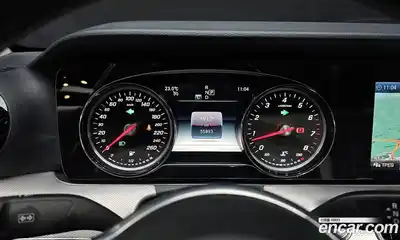 Mercedes-Benz E-Class 2019 2.0 автомат (гидро), миниатюра 11