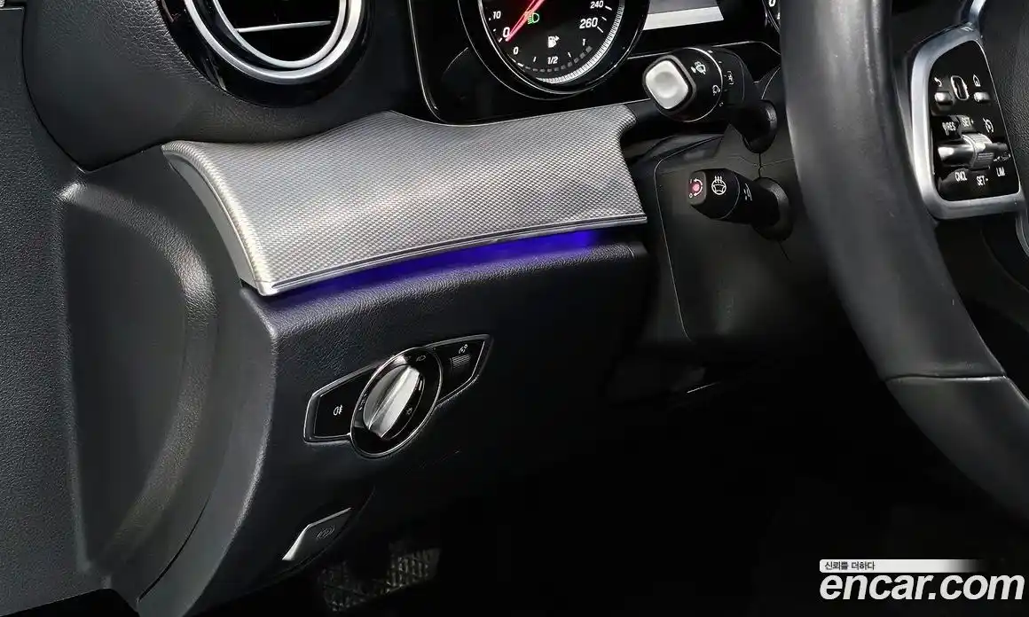 Mercedes-Benz E-Class 2019 2.0 автомат (гидро), фото 24