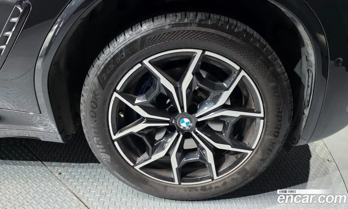 BMW X3 2022 2.0 автомат (гидро), фото 7