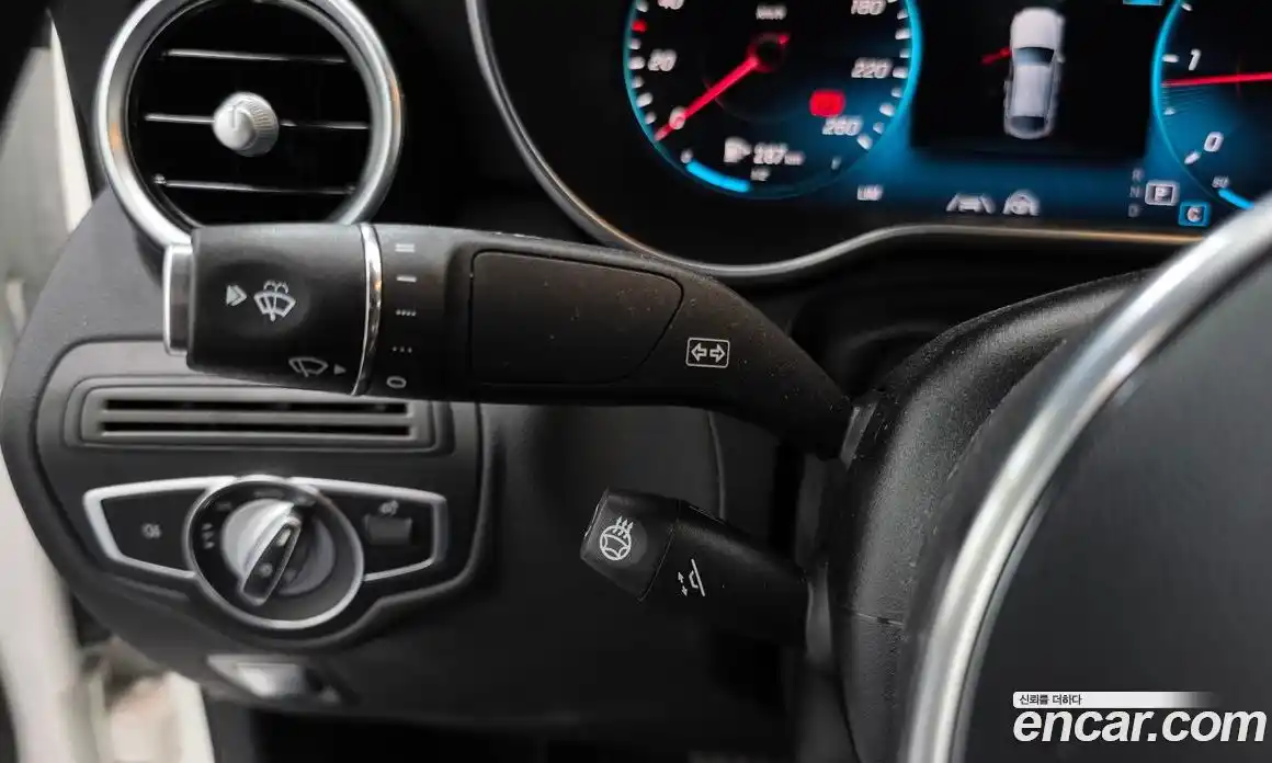 Mercedes-Benz GLC-Class 2022 1.9 гидро, фото 25 Mercedes-Benz GLC-Class 2022 1.9 гидро, фото 25