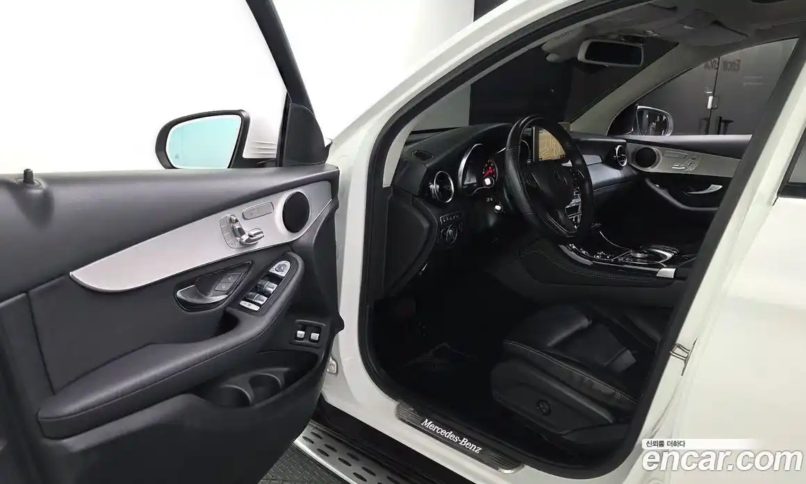 Mercedes-Benz GLC-Class 2019 2.0 гидро, фото 12 Mercedes-Benz GLC-Class 2019 2.0 гидро, фото 12