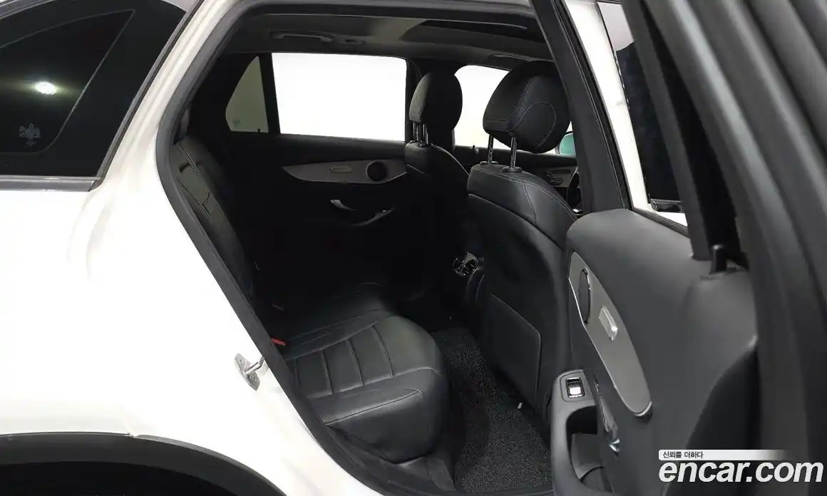 Mercedes-Benz GLC-Class 2019 2.0 гидро, фото 15 Mercedes-Benz GLC-Class 2019 2.0 гидро, фото 15