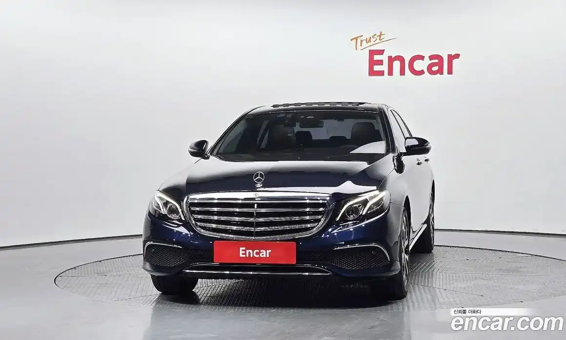 Mercedes-Benz E-Class 2019 1.9 автомат (гидро), фото 3