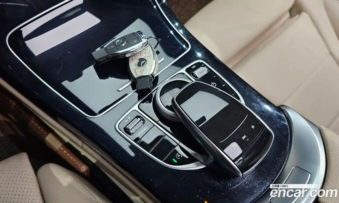 Mercedes-Benz C-Class 2017 2.1 гидро, фото 15 Mercedes-Benz C-Class 2017 2.1 гидро, фото 15