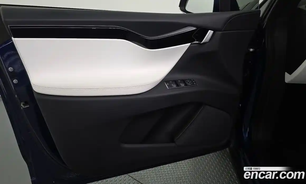 Tesla Model X 2019 0.3 гидро, фото 14