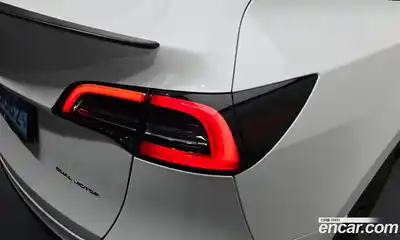 Tesla Model Y 2021 0.2 гидро, миниатюра 8