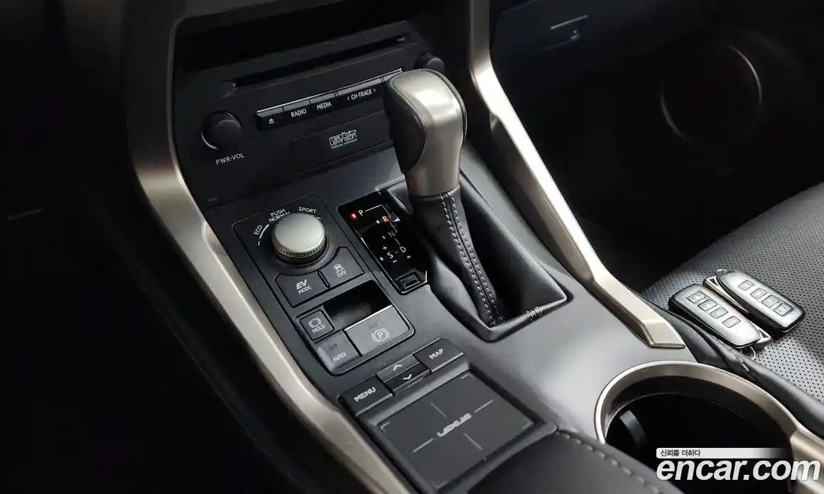 Lexus NX 2016 2.5 гидро, фото 9