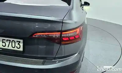 Volkswagen Jetta 2021 1.4 автомат (гидро), миниатюра 9