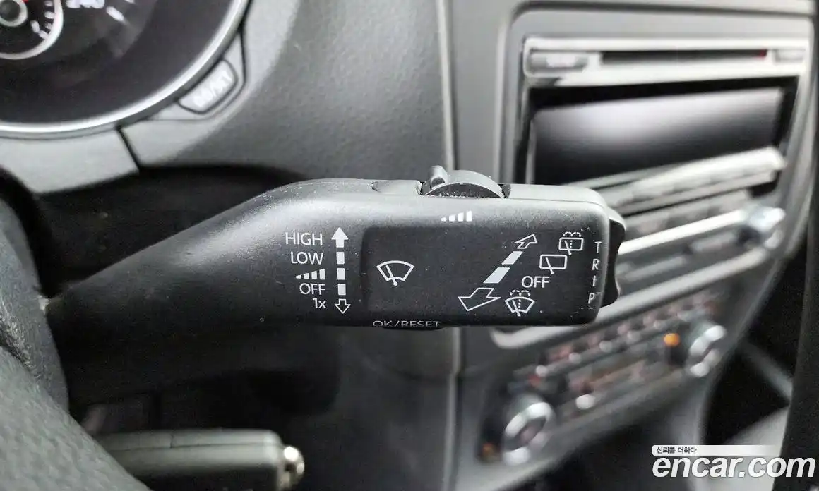 Volkswagen Golf 2011 1.4 автомат (гидро), фото 15