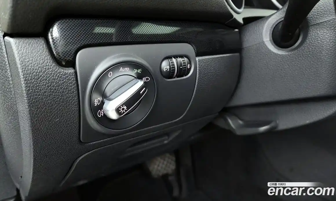 Volkswagen Golf 2011 1.4 автомат (гидро), фото 16