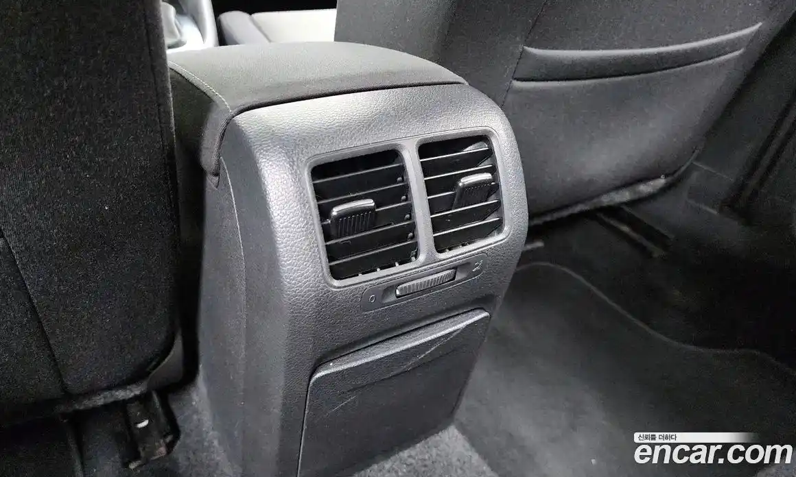 Volkswagen Golf 2011 1.4 автомат (гидро), фото 19