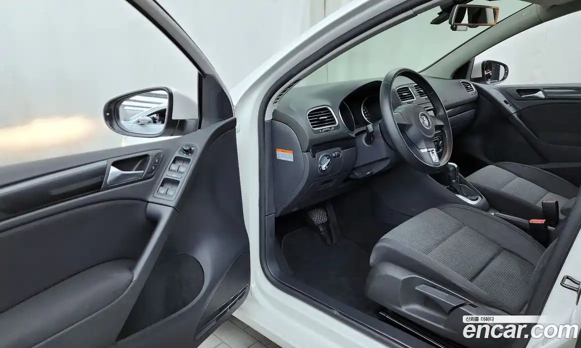 Volkswagen Golf 2011 1.4 автомат (гидро), фото 10
