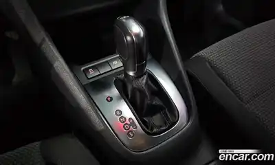 Volkswagen Golf 2012 1.6 автомат (гидро), миниатюра 12