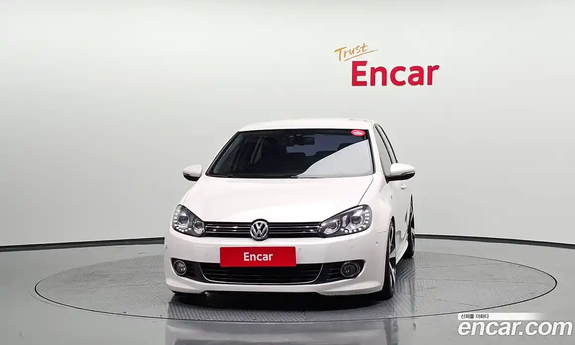 Volkswagen Golf 2012 1.6 автомат (гидро), фото 3