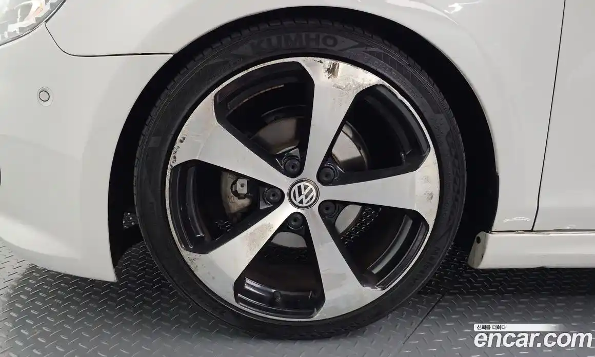 Volkswagen Golf 2012 1.6 автомат (гидро), фото 5