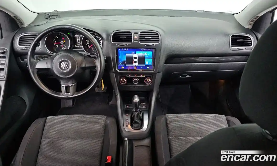 Volkswagen Golf 2012 1.6 автомат (гидро), фото 10