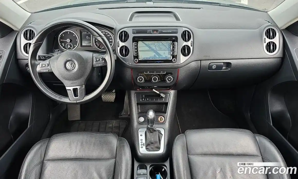 Volkswagen Tiguan 2015 2.0 автомат (гидро), фото 7