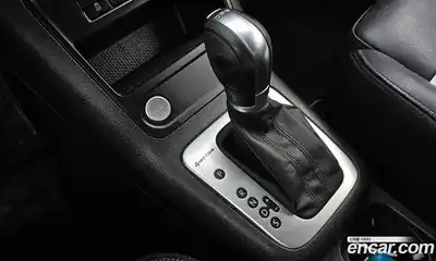 Volkswagen Tiguan 2015 2.0 автомат (гидро), миниатюра 9