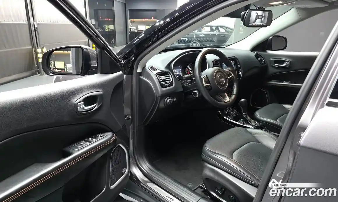 Jeep Compass 2019 2.4 автомат (гидро), фото 13