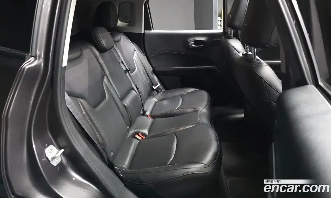 Jeep Compass 2019 2.4 автомат (гидро), фото 18