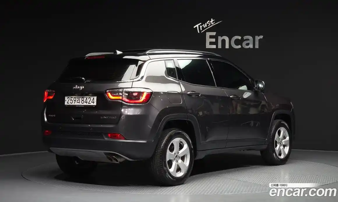 Jeep Compass 2019 2.4 автомат (гидро), фото 2