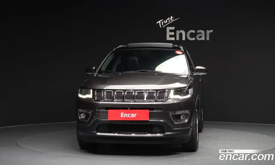 Jeep Compass 2019 2.4 автомат (гидро), фото 3