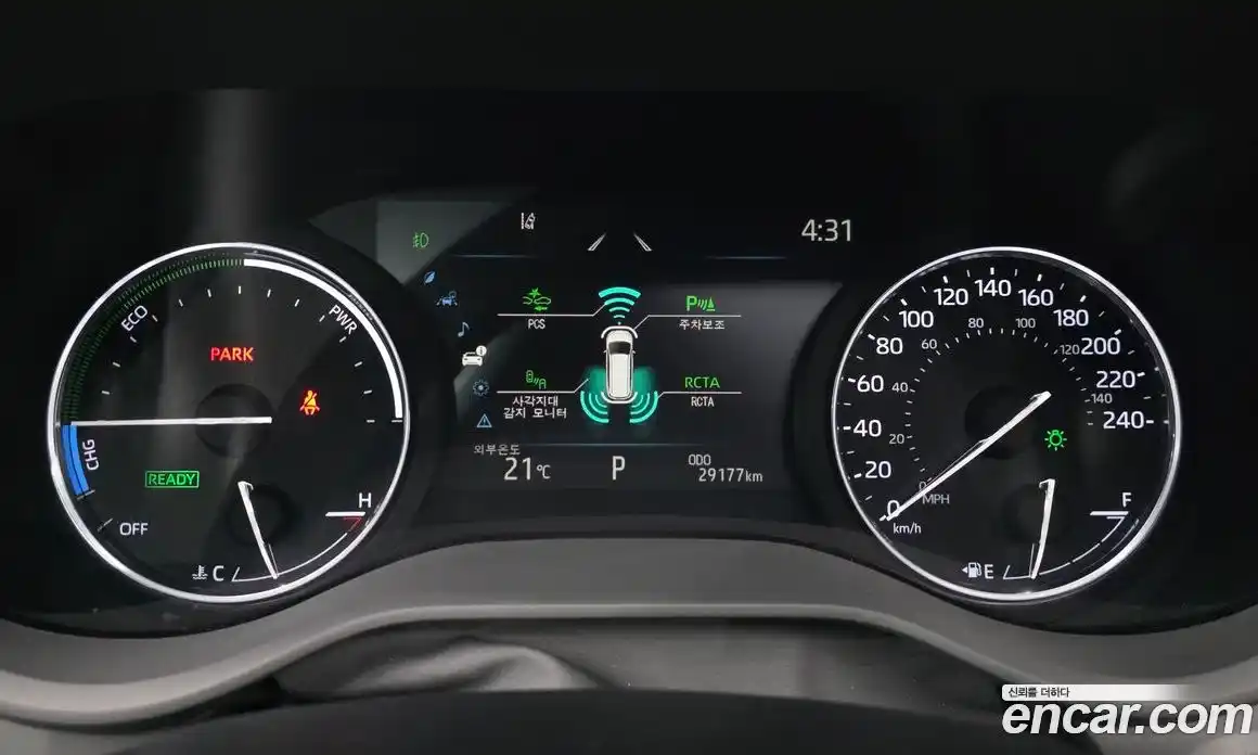Toyota Sienna 2022 2.5 гидро, фото 8