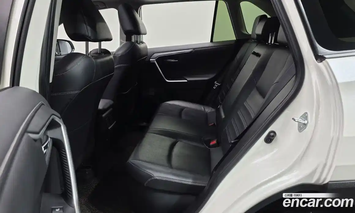 Toyota RAV4 2019 2.5 гидро, фото 19