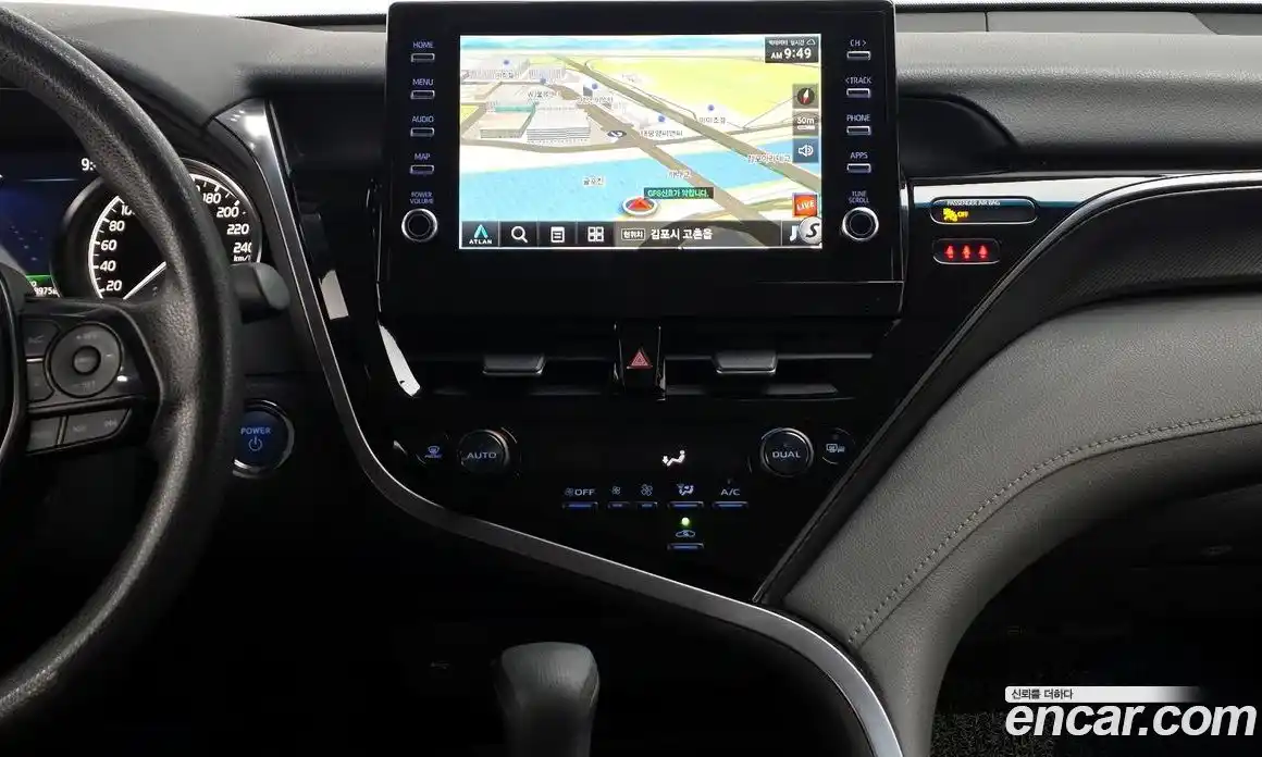Toyota Camry 2021 2.5 гидро, фото 13
