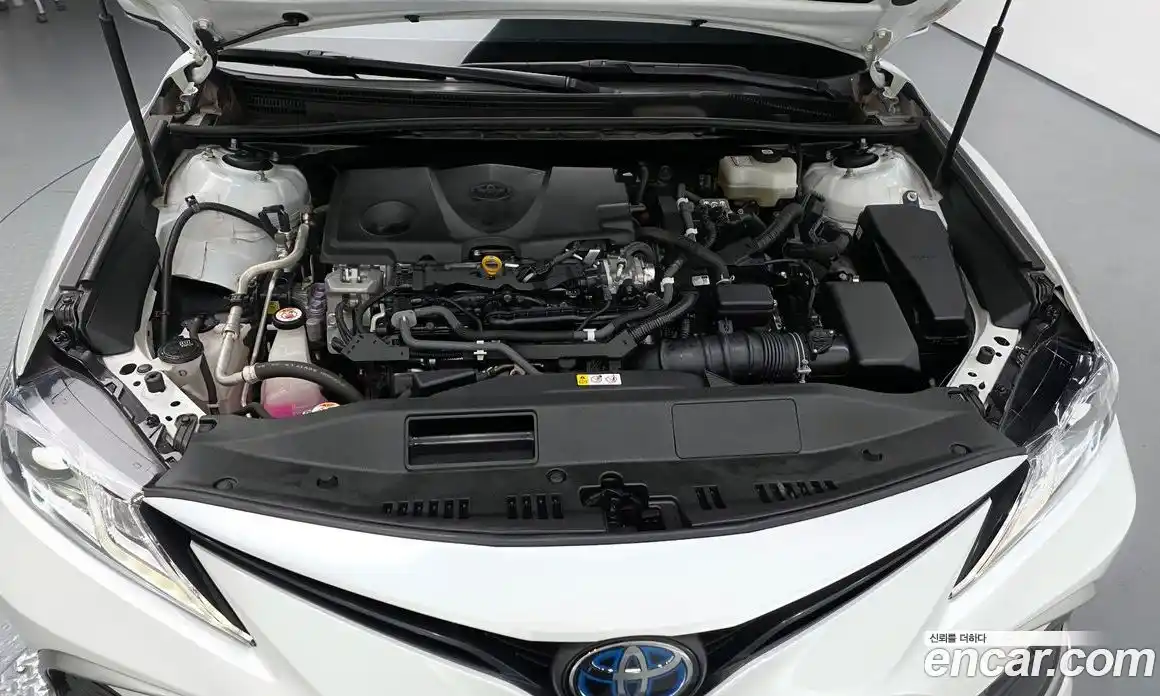 Toyota Camry 2021 2.5 гидро, фото 6