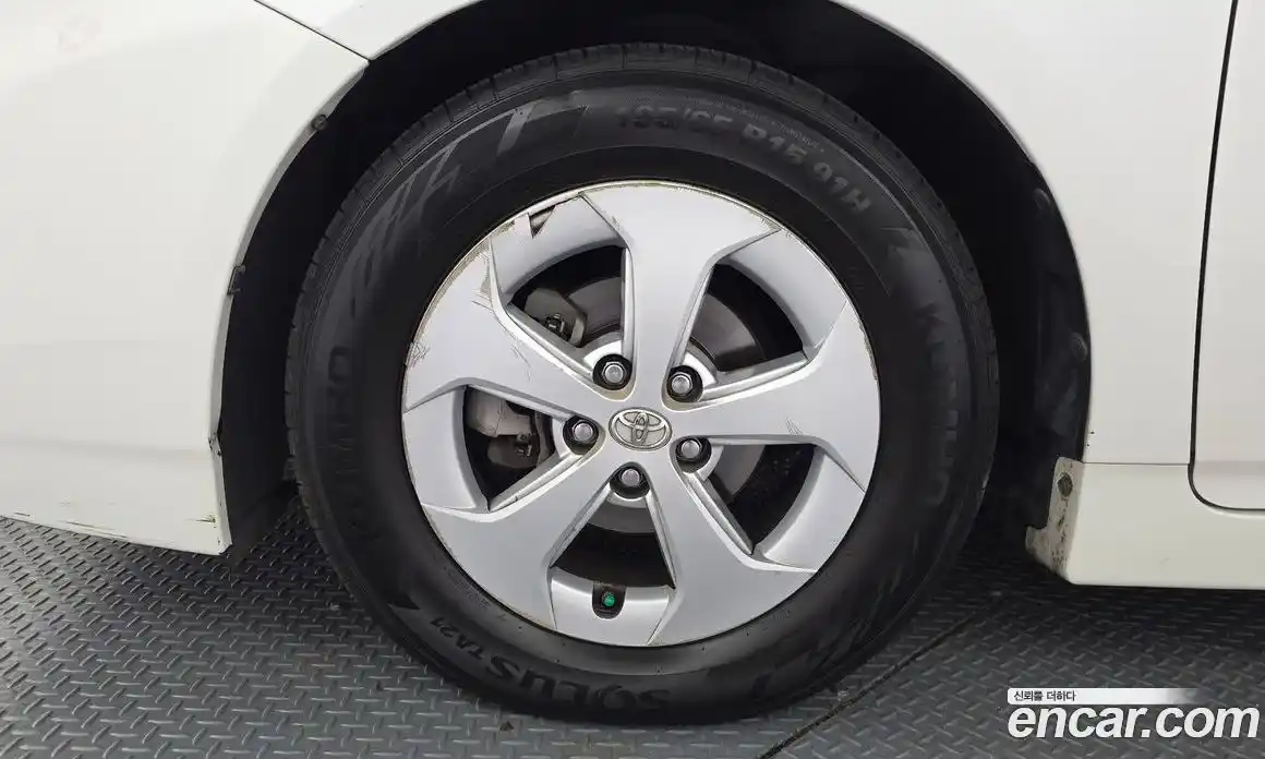 Toyota Prius 2011 1.8 гидро, фото 5