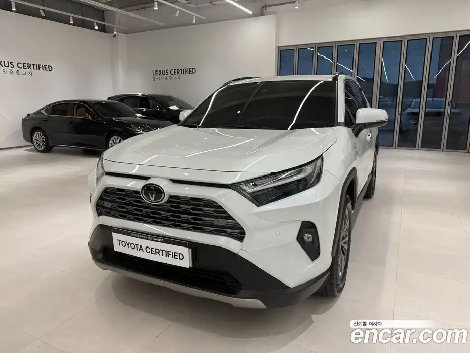 Toyota RAV4 2025 2.5 вариатор, фото 1