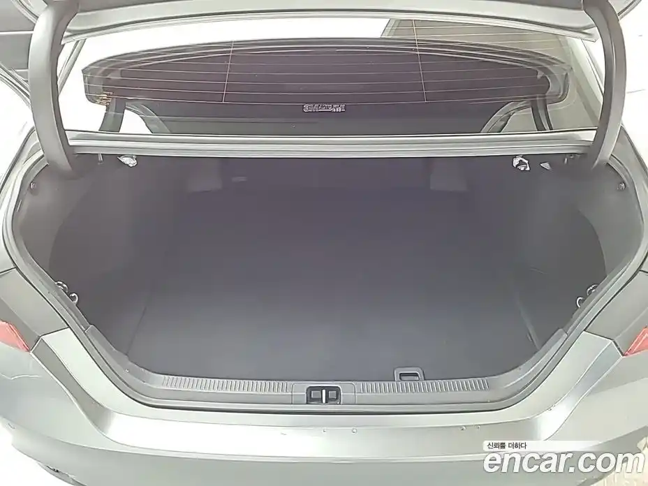 Toyota Camry 2022 2.5 гидро, фото 18