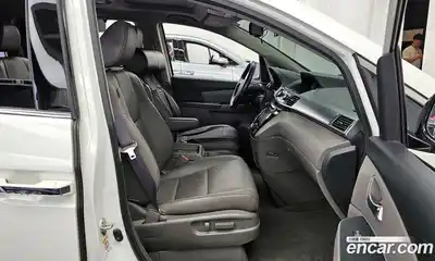 Honda Odyssey 2014 3.5 автомат (гидро), миниатюра 11