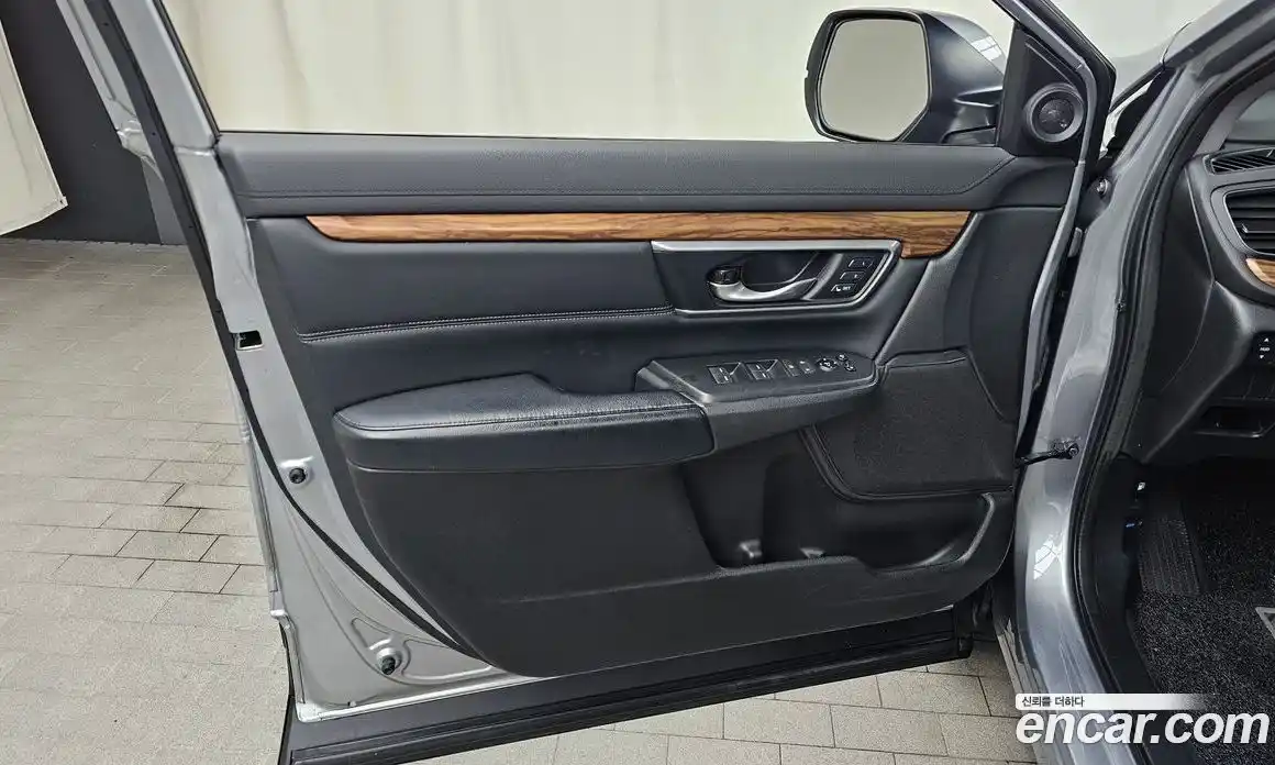 Honda CR-V 2017 1.5 автомат (гидро), фото 14