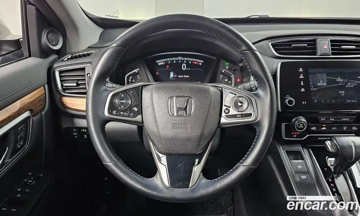 Honda CR-V 2017 1.5 автомат (гидро), фото 19