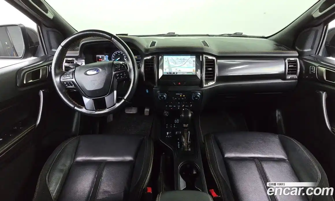 Ford Ranger 2021 2.0 автомат (гидро), фото 10
